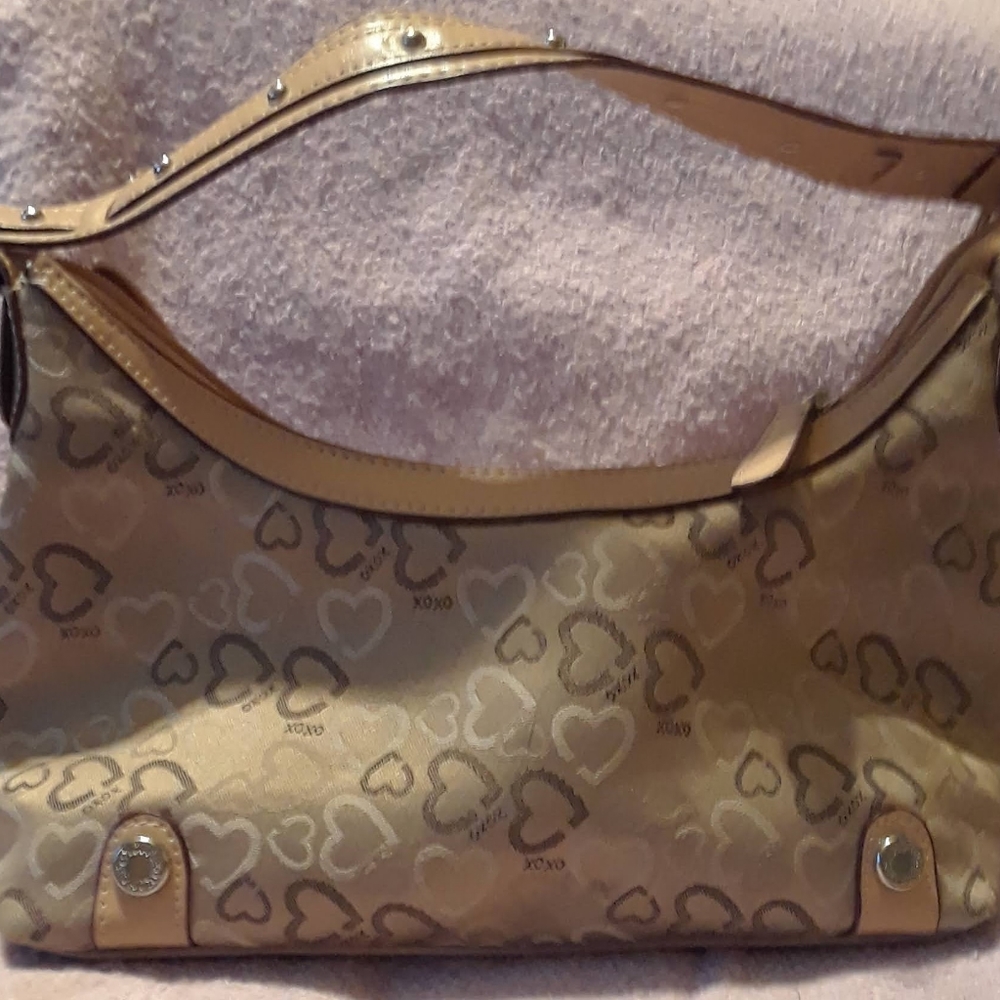 XOXO Small Shoulder Bag